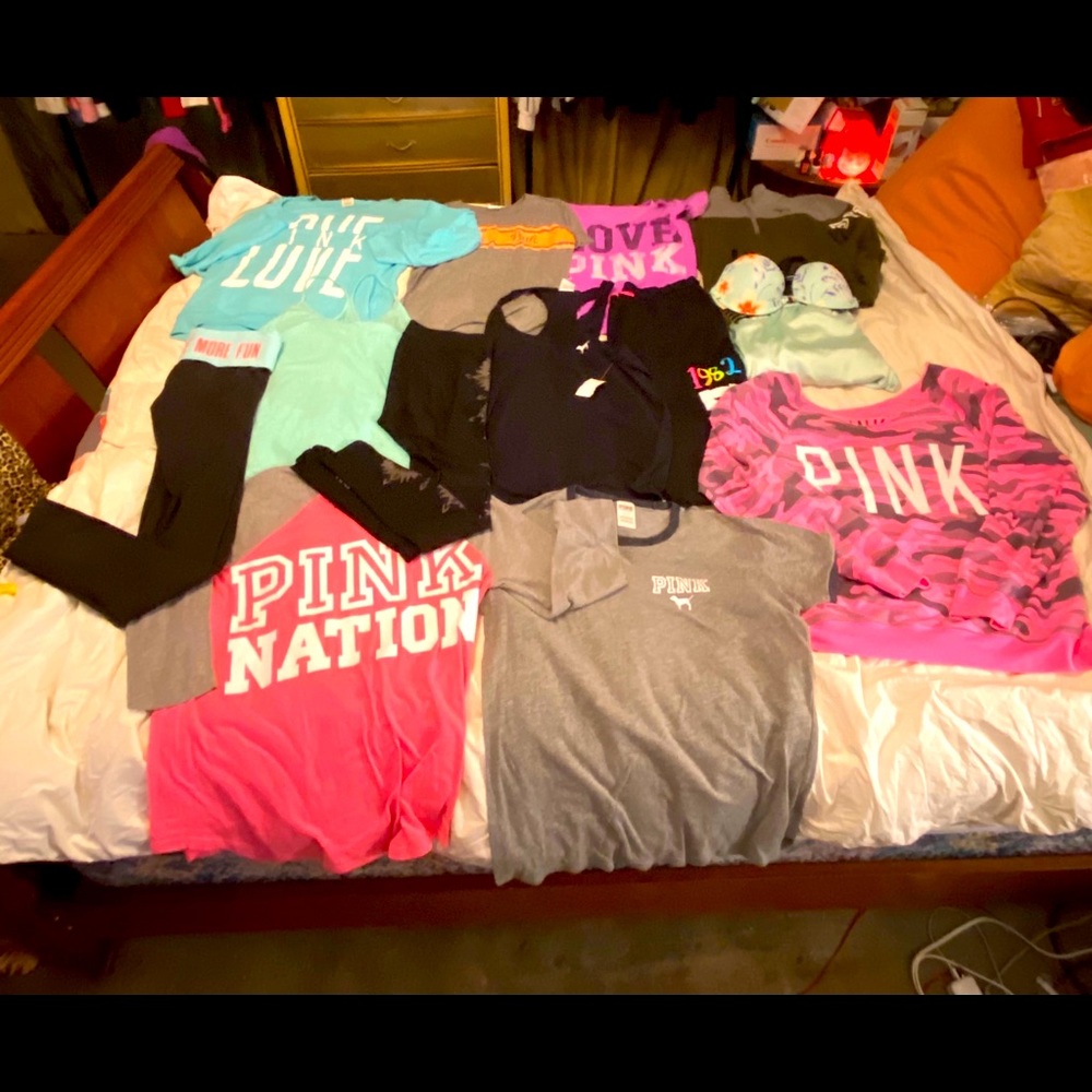 SOLD!! PINK VICTORIA'S SECRET BUNDLE 13 pieces